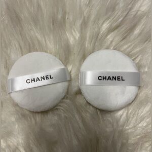 Chanel power puff sponge set